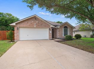 1106 Woodview Dr, Leander, TX 78641