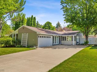 1714 7th St S, Fargo, ND 58103