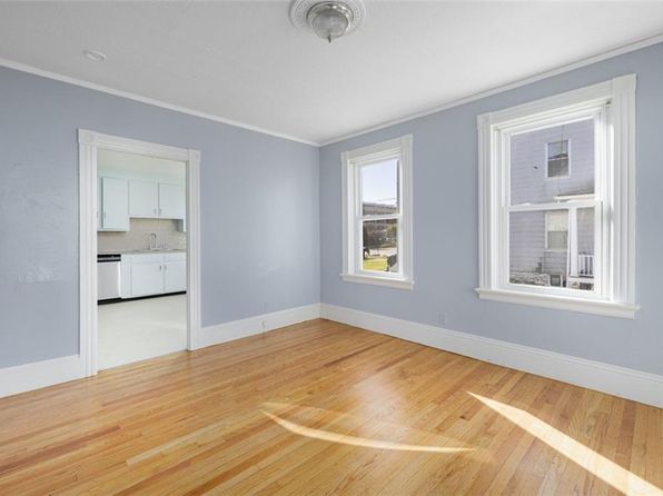 warwick-rhode-island-65915748 picture