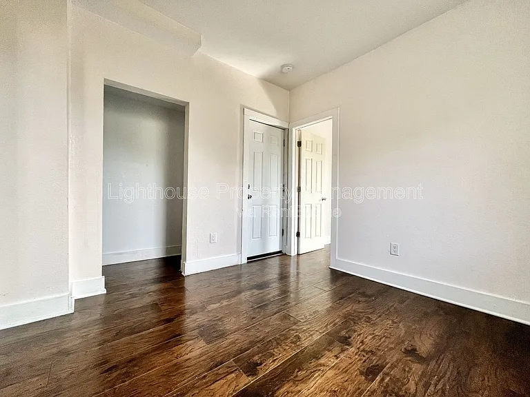 2825 Sanford St #2 — Photo 6