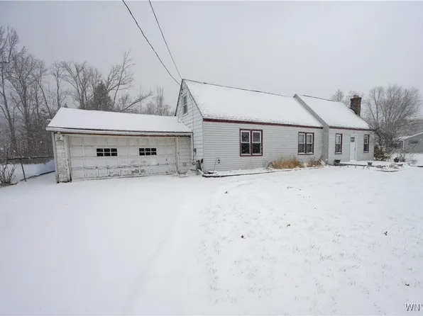 322 Kennedy Ave, Angola, NY 14006