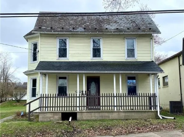 852 Market St, Bangor, PA 18013