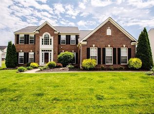 173 Millstream Ct, Akron, OH 44321