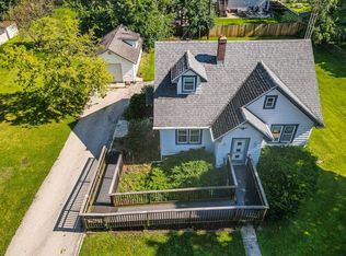 128 E Spruce St, Silver Lake, WI 53170