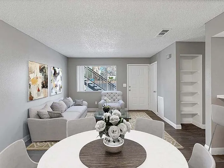 The Harrison Apartments — Photo 10
