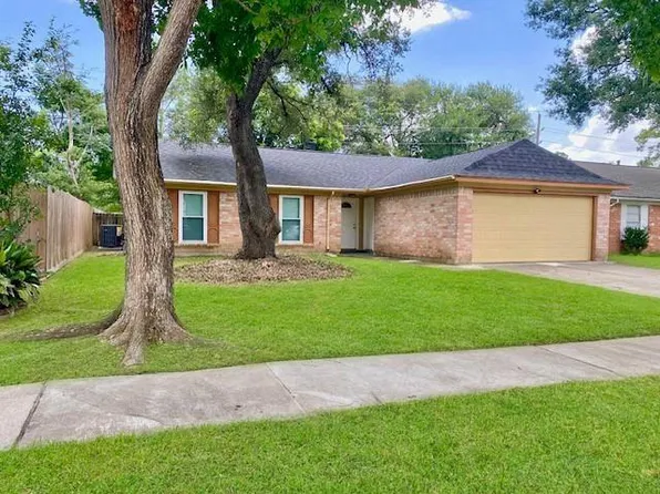 2510 Marble Falls Dr, Spring, TX 77373