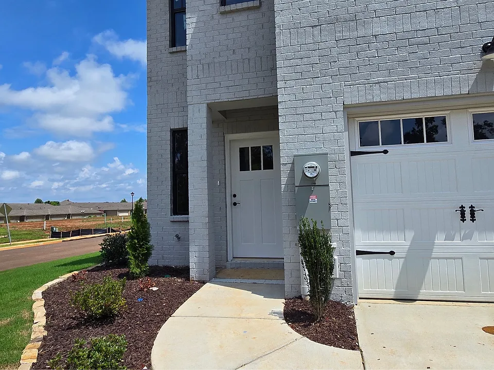 71 She Oak Dr