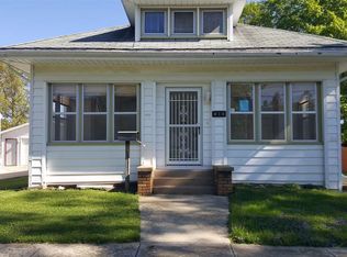 410 W Garfield St, Freeport, IL 61032