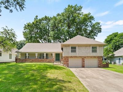 6350 Beverly Dr, Mission, KS, 66202