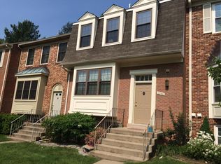3908 Tallow Tree Ct, Fairfax, VA 22033