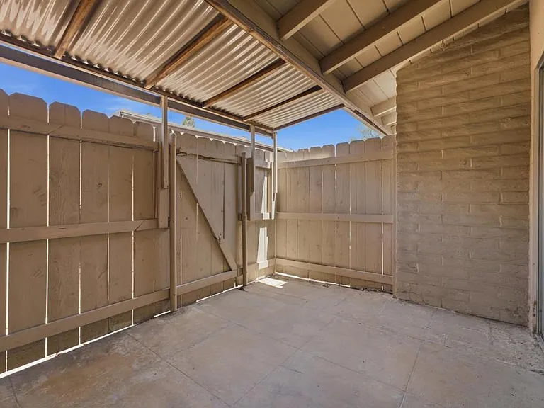 9320 Earl St #33 — Photo 17