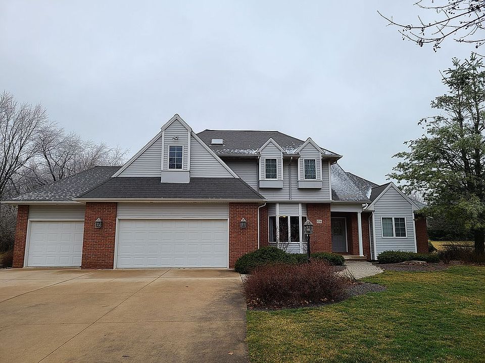 1st image of 104 Oakview Dr