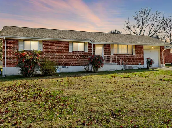 86 Elaine Cir, Fort Oglethorpe, GA 30742