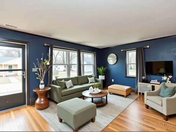 122 Patterson Street, Manchester, NH 03102