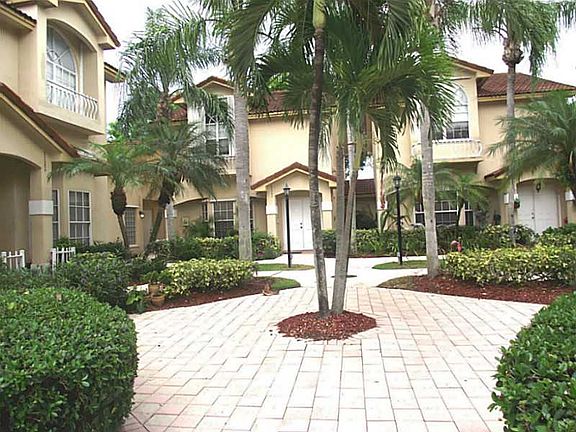 2nd image of 21535 SW 87th Ct #201