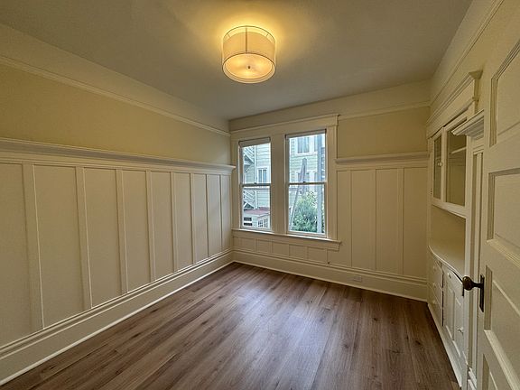 5th image of 1134 Pacific Ave