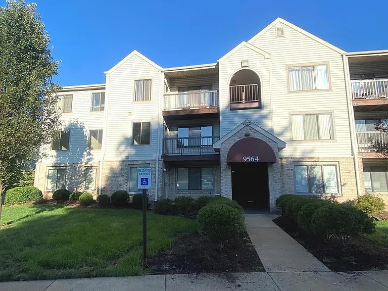 9564 Cannoneer Ct #303 — Photo 1