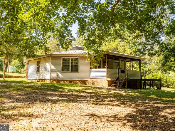 2428 Rogers Church Rd, Commerce, GA 30530