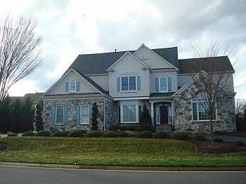 1st image of 1402 Mayhurst Blvd