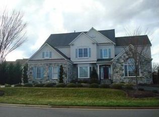 1402 Mayhurst Blvd, Mc Lean, VA 22102
