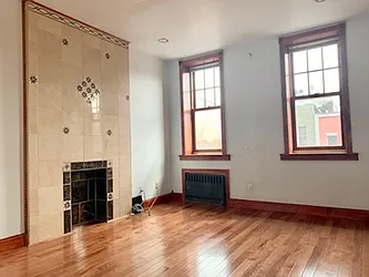 Rented by Apple Exclusive Realty Inc