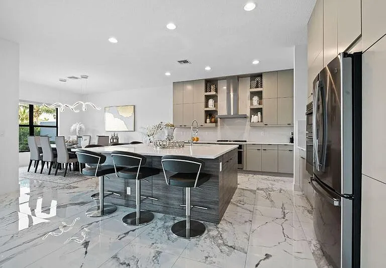 8599 Tower Bridge Ct — Photo 7
