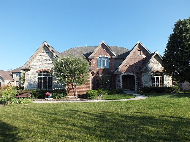 1st image of 11721 Azure Dr