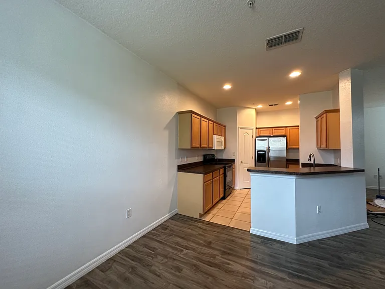 6624 S Goldenrod Rd #C — Photo 7