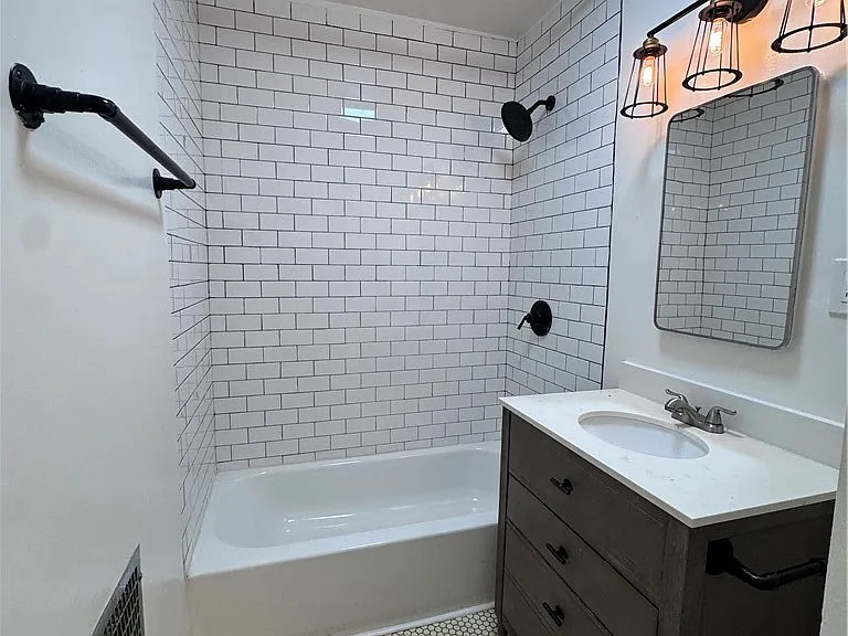 4581 Finley Ave #4 — Photo 9