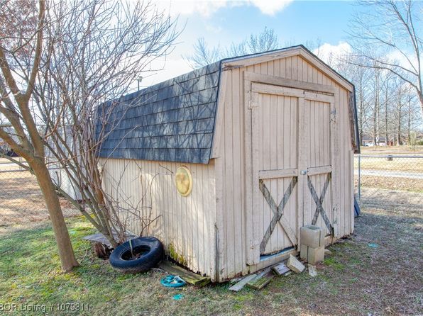 5204 Rosewood Cir, Fort Smith, AR 72903