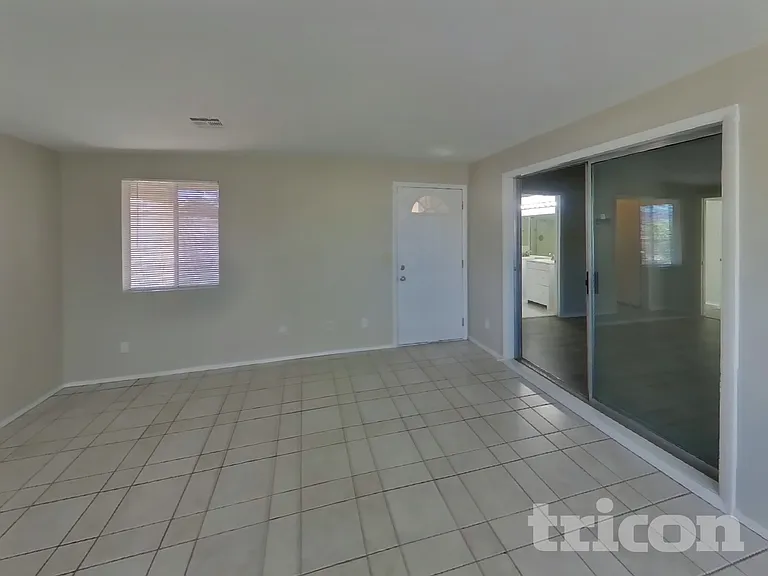 938 Chaps Cir — Photo 14