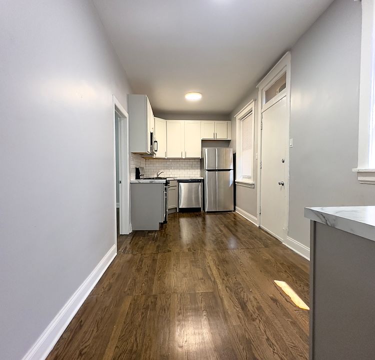 1st image of 6259 N Magnolia Ave APT 3