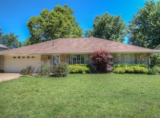 1216 W Boston Pl S, Broken Arrow, OK 74012