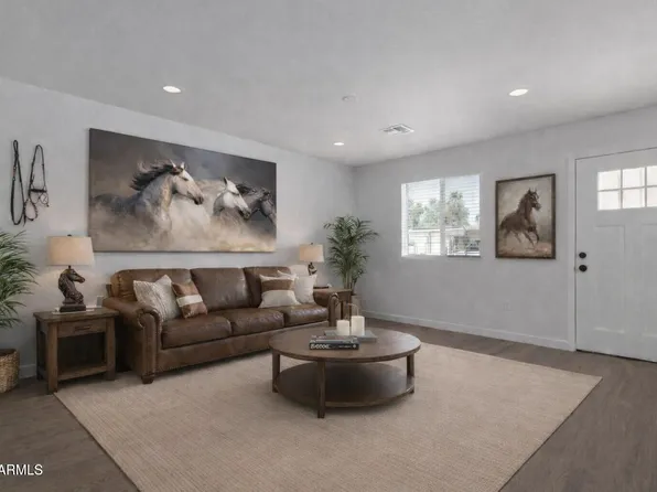 450 S CRISMON Road, Mesa, AZ 85208