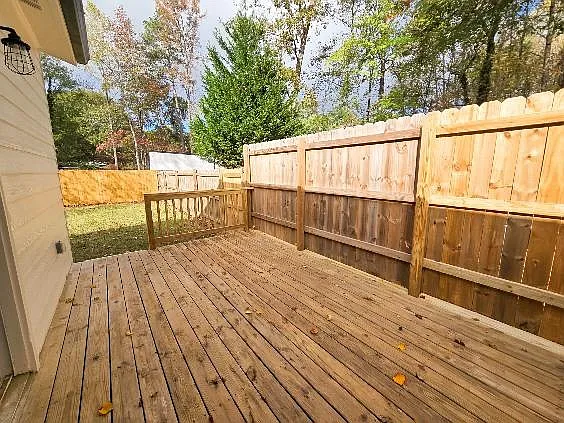 1162 Owen Cir — Photo 1