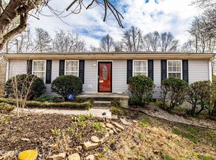 122 Pleasant Ln, Clinton, TN 37716