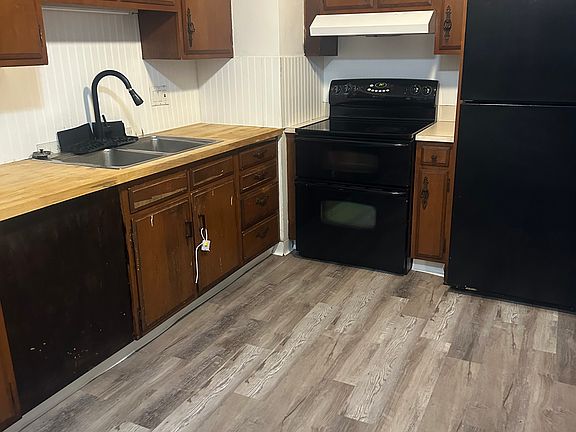 3rd image of 4029 Navahoe Rd