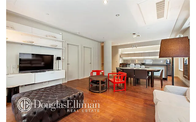 Sold by Douglas Elliman | media 21