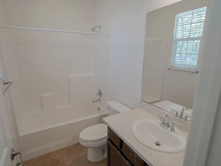 28341 Vista Del Rio Dr — Photo 7