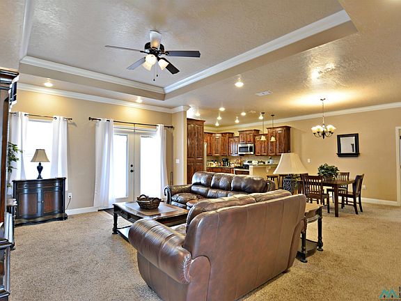 5th image of 208 Almond Tree Ln