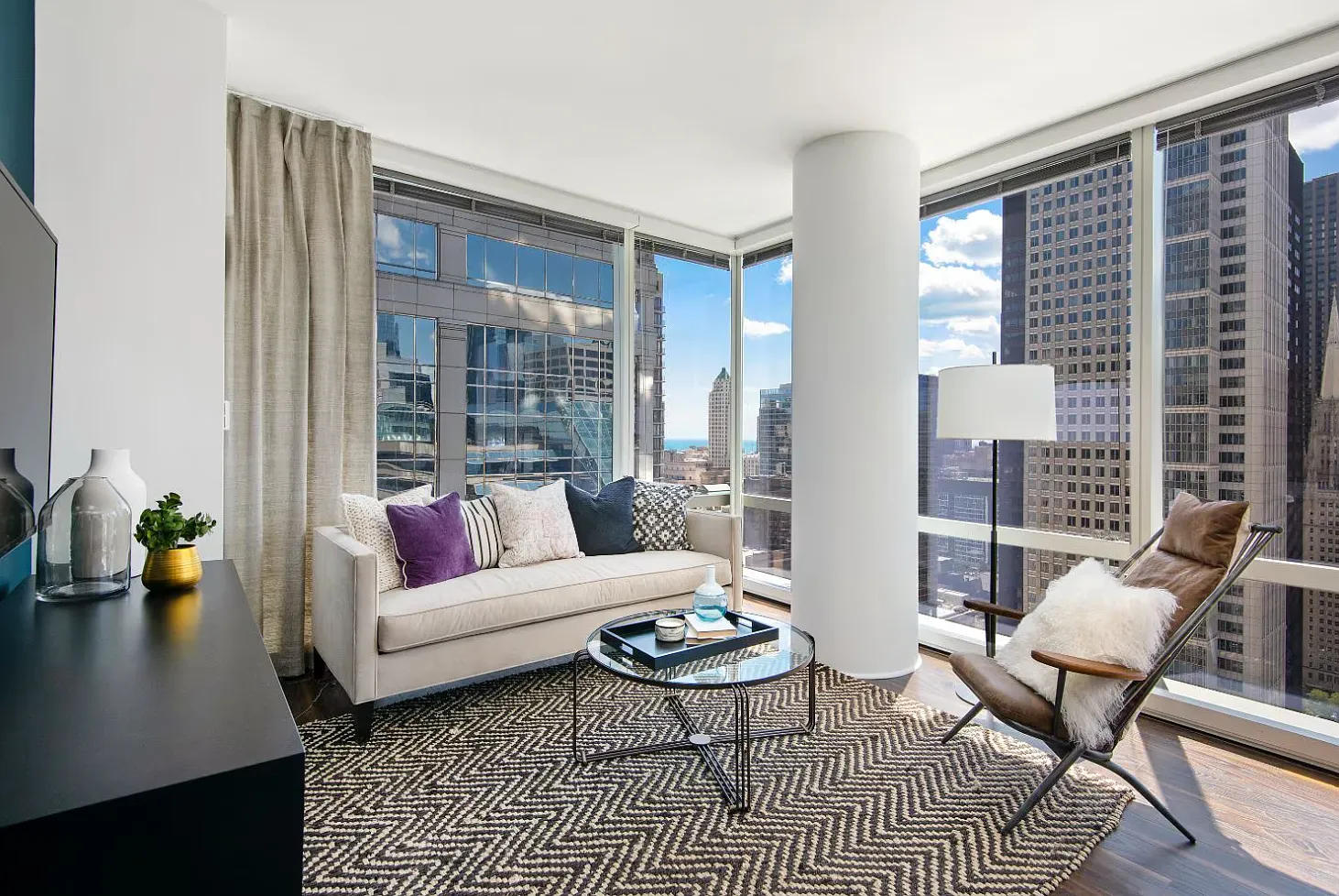 1 bed, 608 sqft, $3,150 — Photo 1