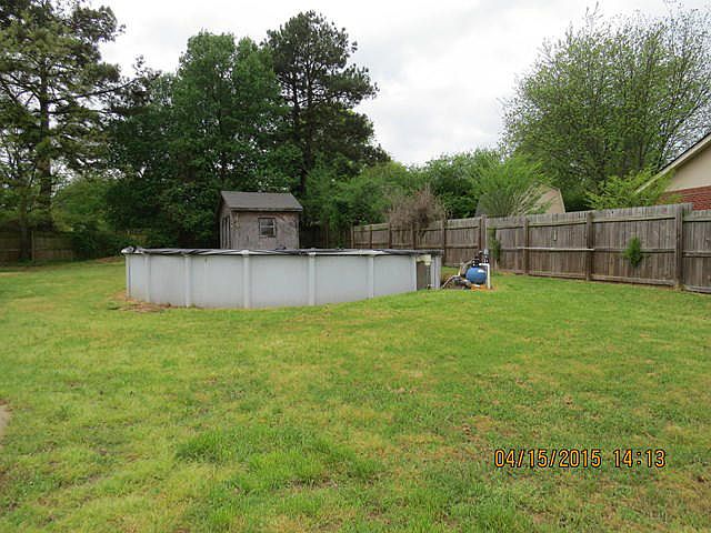 1st image of 3760 Woodland Dr
