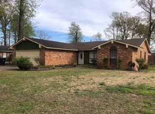 498 Red Oak Cv, Greenville, MS 38701