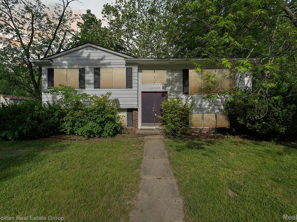 1st image of 44494 Eric Ct