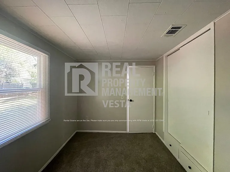 618 Cedarwood Dr — Photo 12