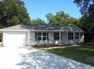 5887 Locust St, Milton, FL 32571