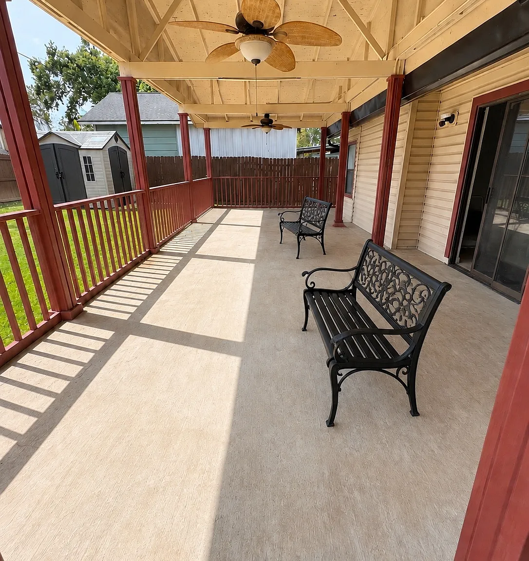 906 Fillmore Drive — Photo 3