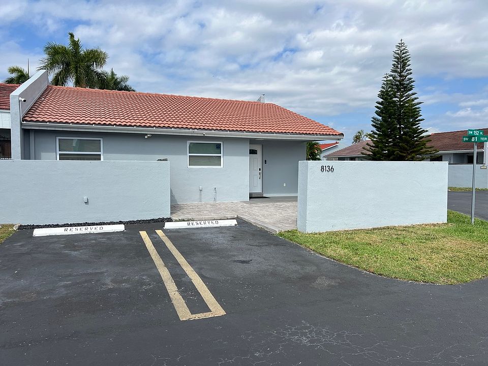 The property includes two designated parking spaces conveniently located right in front of the house, ensuring easy access and added convenience for residents.