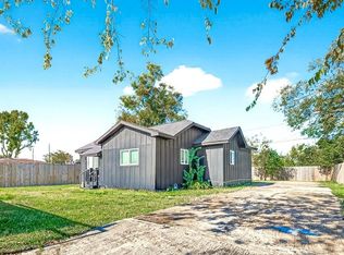 978 Saint Clair St, Houston, TX 77088