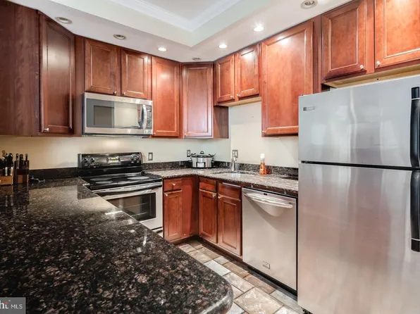 627 N 18th St APT 208, Philadelphia, PA 19130